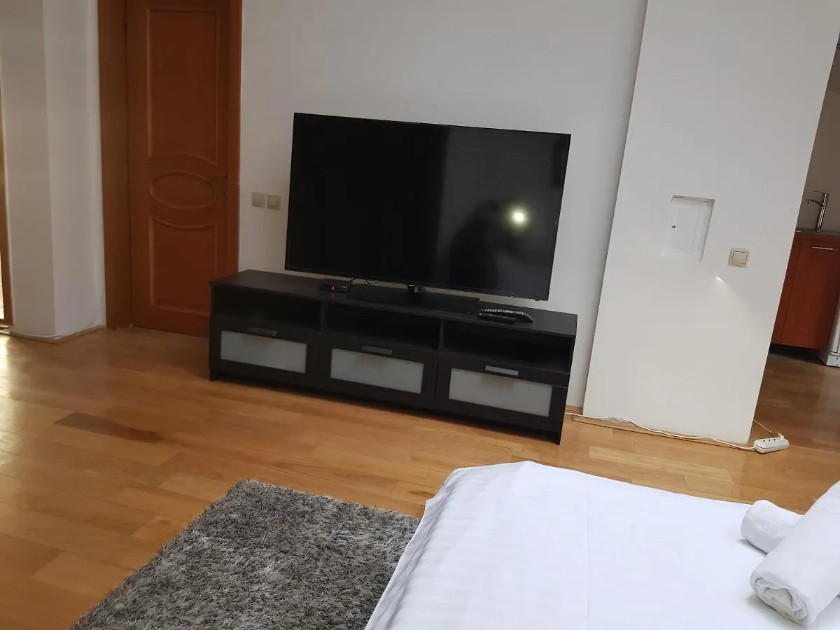 Mega Mall Monza National Arena Apartment Boekarest
