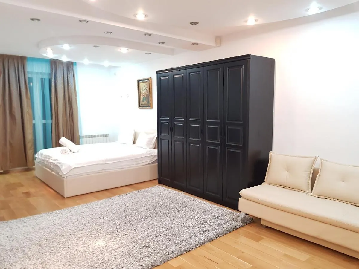 Mega Mall Monza National Arena Apartment Bukarest