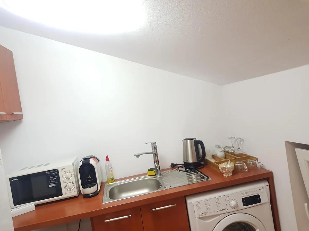 Mega Mall Monza National Arena Apartment Bukarest